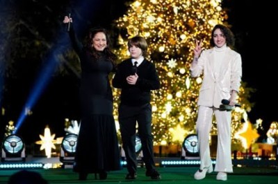 Gloria Estefan, Emily and Sasha Shine at 100th White House National Christmas Tree Lighting