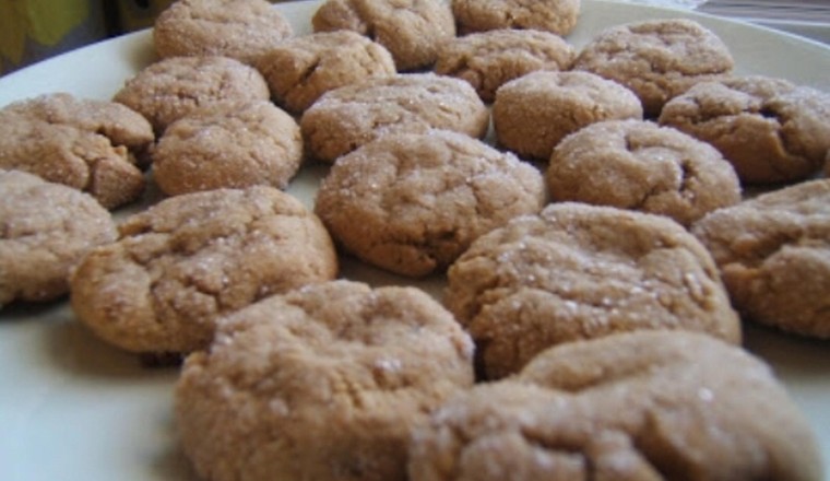 New England Lumberjack Molasses Cookies