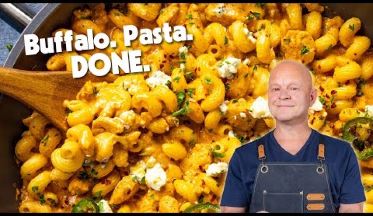 EASY Buffalo Chicken Pasta