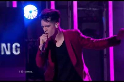 Panic! at the Sisqo Performs 'The Thong Song'