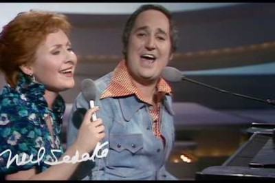 Neil Sedaka x Lulu - Laughter In The Rain